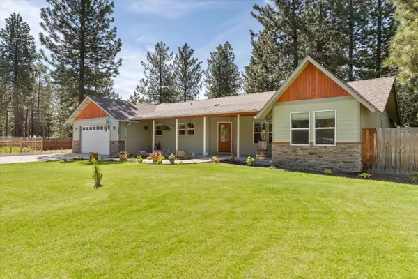 La Pine, OR 97739,15991 Falcon LN