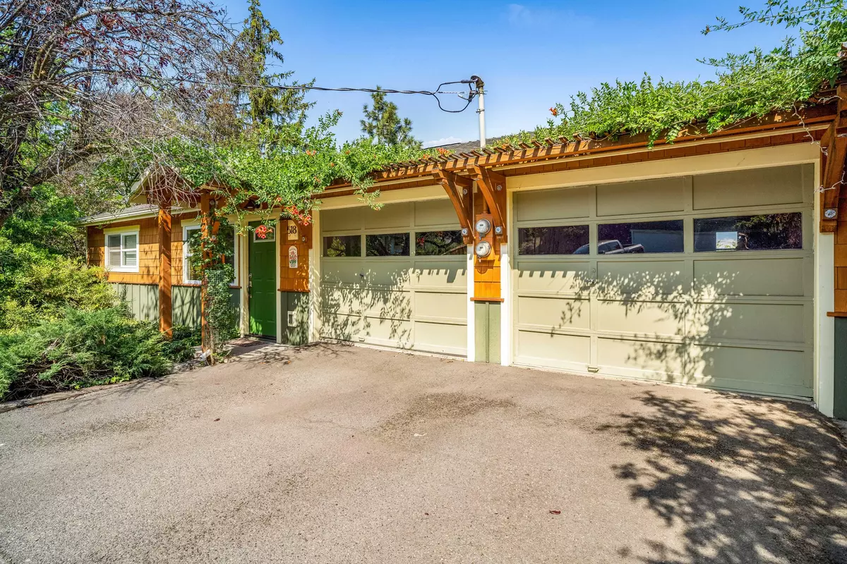 Ashland, OR 97520,516 Maple WAY