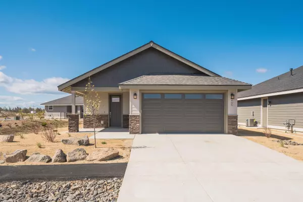 Redmond, OR 97756,2525 Redwood CIR