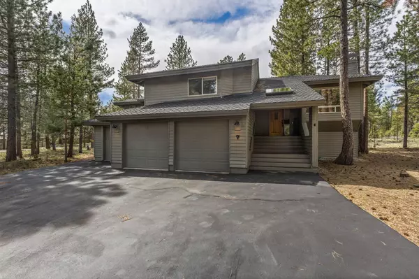 58029 Cypress LN, Sunriver, OR 97707