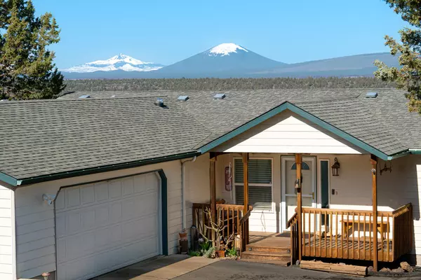 Terrebonne, OR 97760,13940 Cinder Cone LOOP