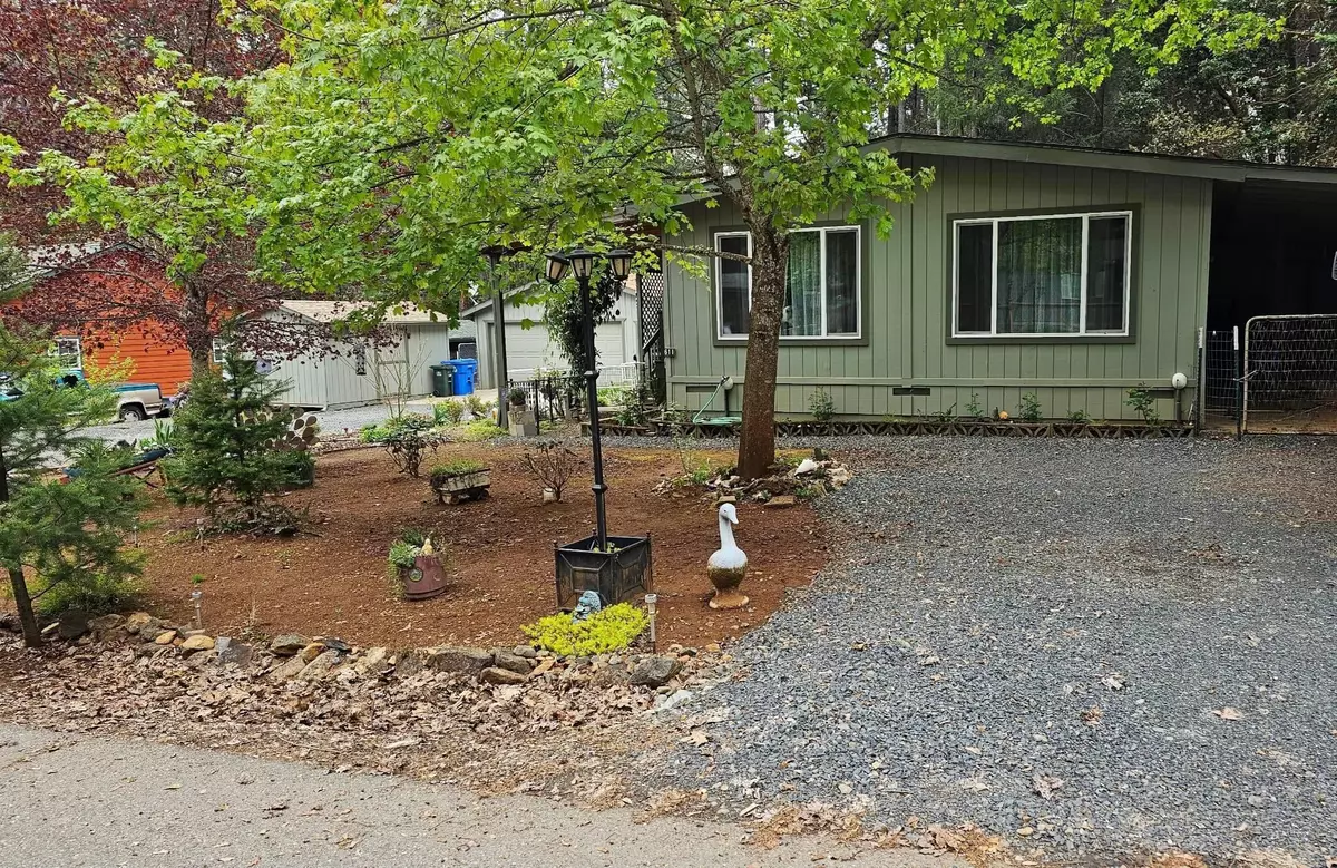 Cave Junction, OR 97523,611 Sherwood AVE