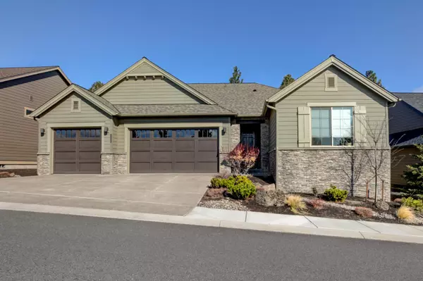 2440 Majestic Ridge DR, Bend, OR 97703