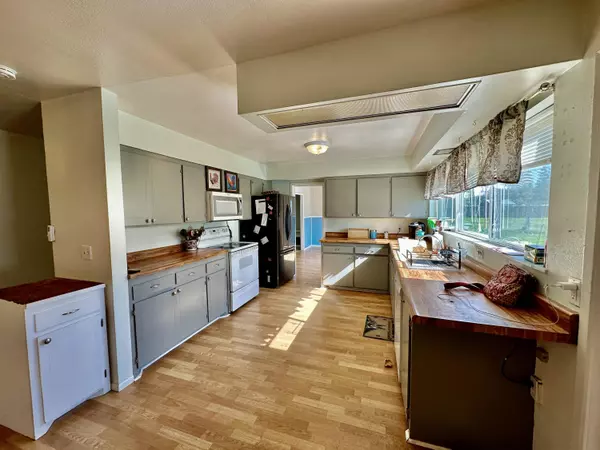 Bonanza, OR 97623,7278 Bly Mountain Cutoff RD