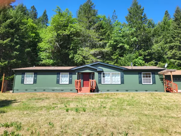 530 Ingalls LN, Wilderville, OR 97543