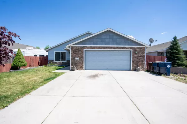 Redmond, OR 97756,2910 9th LN