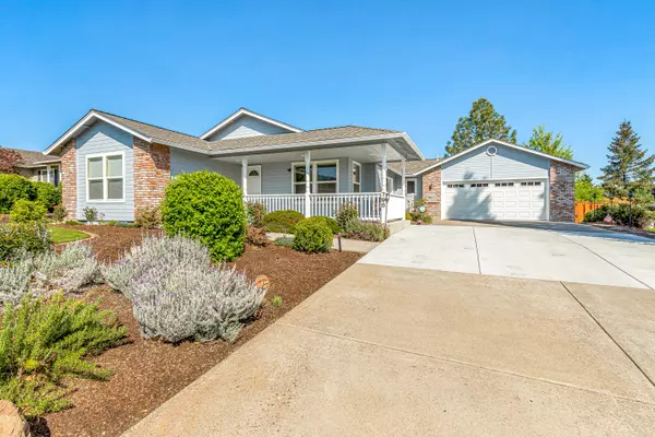 Ashland, OR 97520,798 St. Andrews CIR