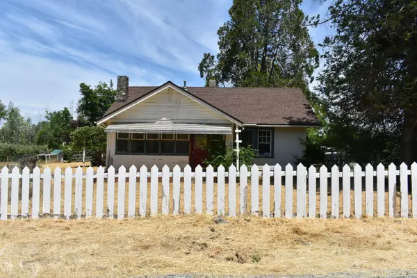 Medford, OR 97501,2540 Willow WAY