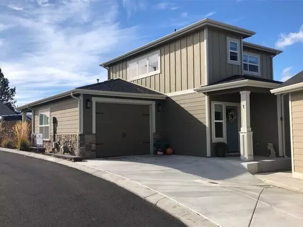 Redmond, OR 97756,2755 Greens BLVD #1