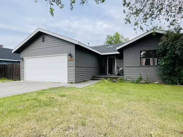 2626 Fissure LOOP, Redmond, OR 97756