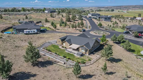 Madras, OR 97741,2281 Valley View CT NE #2