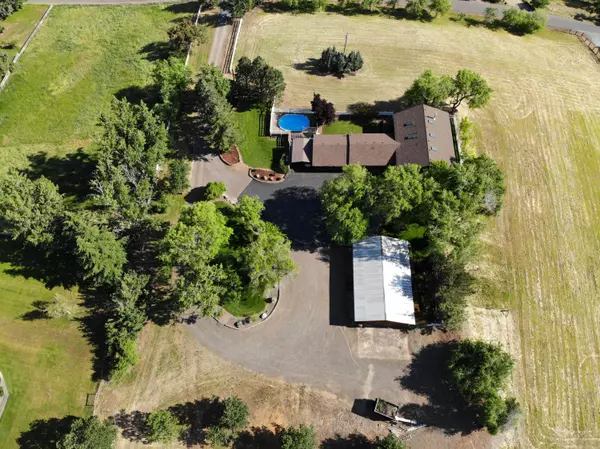 Ashland, OR 97520,349 Wilson RD