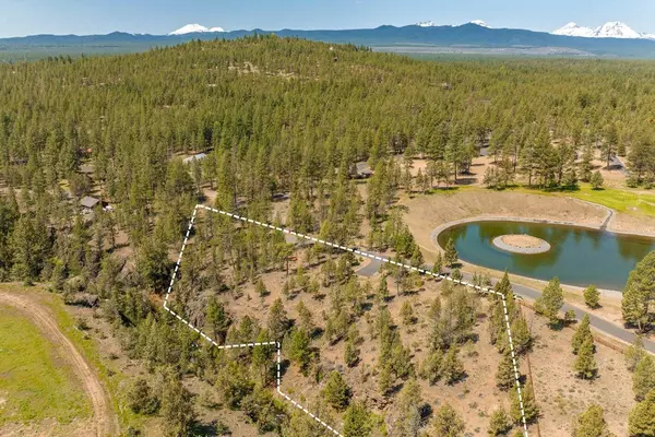 Bend, OR 97703,63280 Palla LN