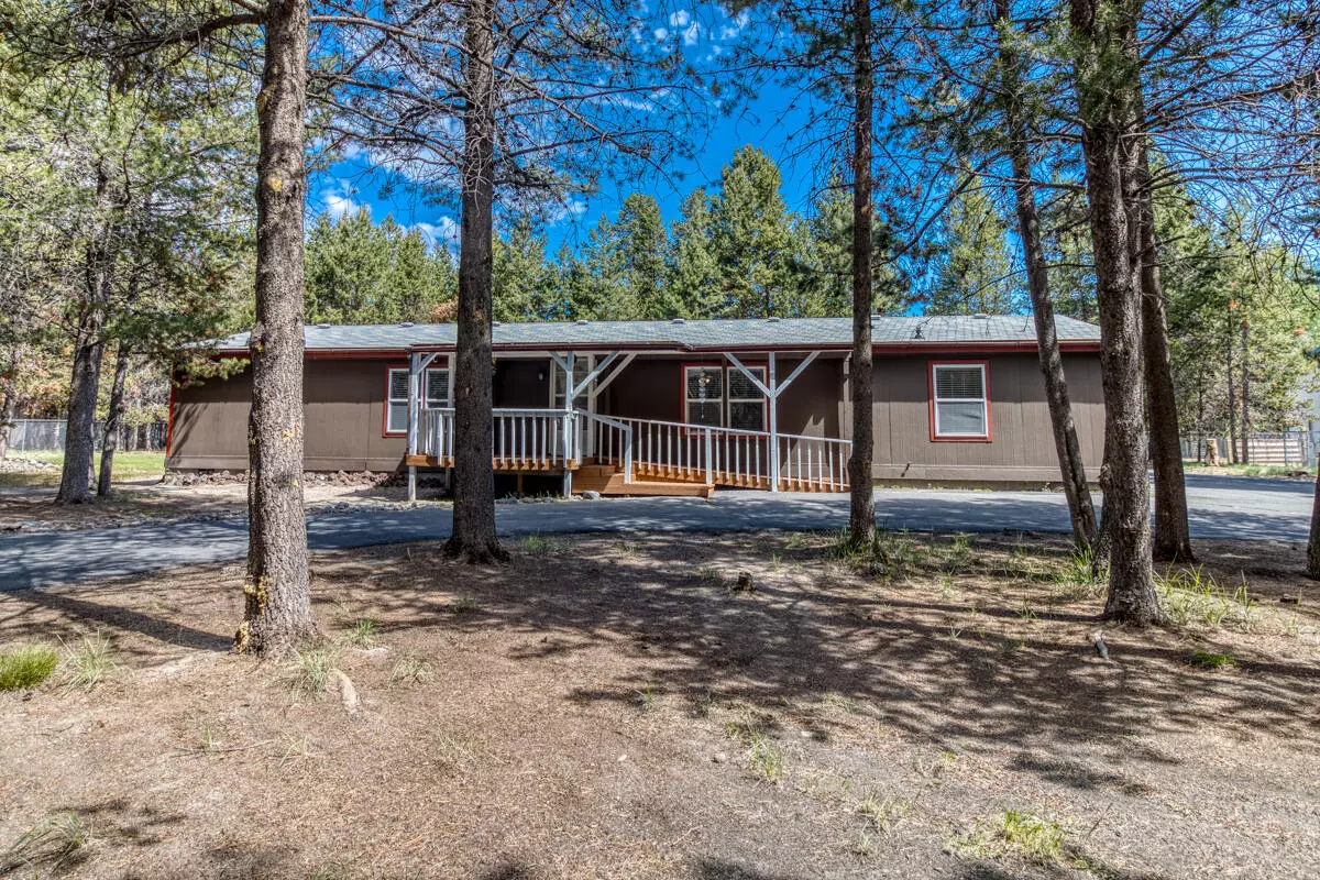 La Pine, OR 97739,16048 Cascade LN