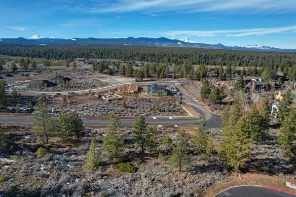 Bend, OR 97703,62444-50 Woodsman LOOP