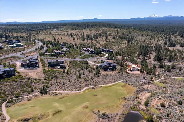 Bend, OR 97702,61482 Hawk CT