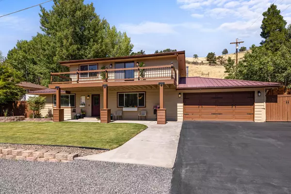 1541 Kimberly DR, Klamath Falls, OR 97603