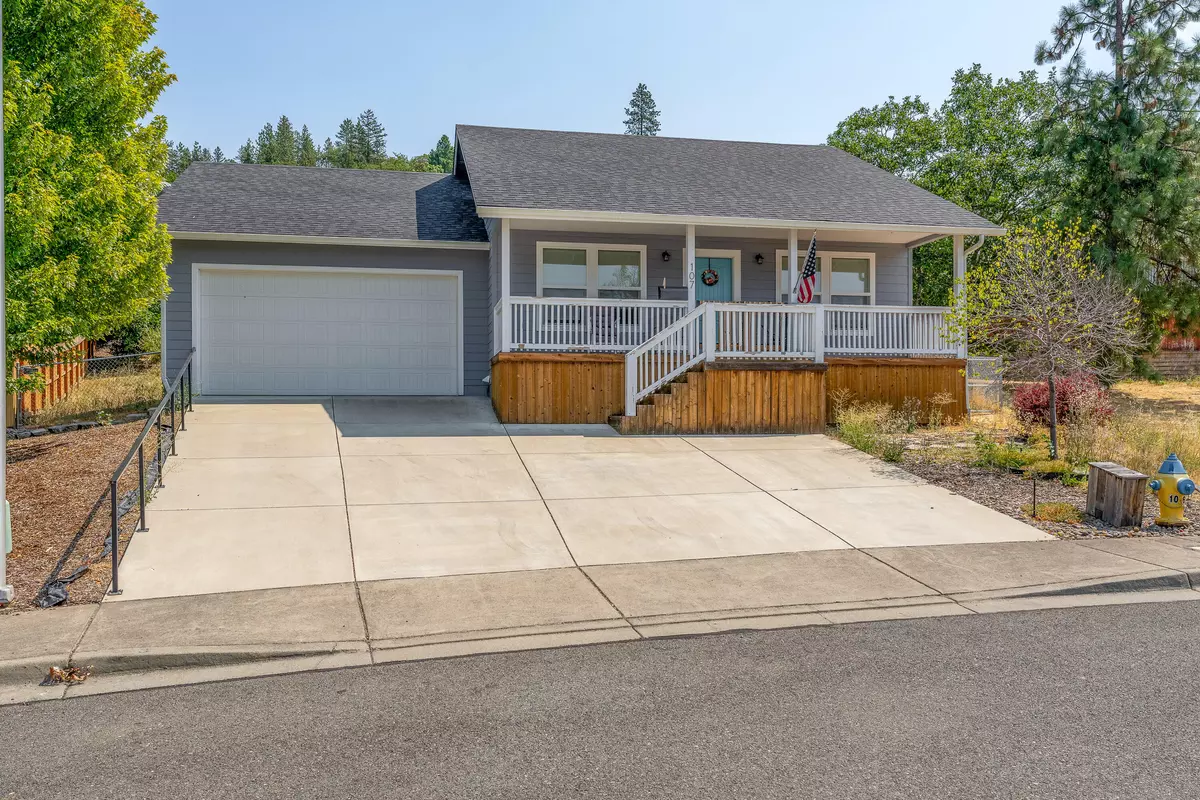 Rogue River, OR 97537,107 Vista CIR