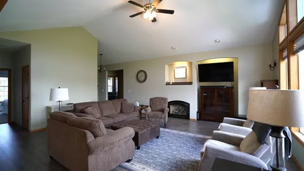 Canyon City, OR 97820,222 Cougar Ridge RD