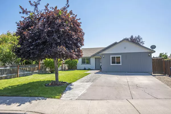 Redmond, OR 97756,3244 Lava AVE