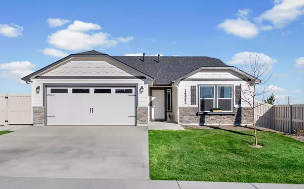 2479 Teak PL #Lot #126, Redmond, OR 97756