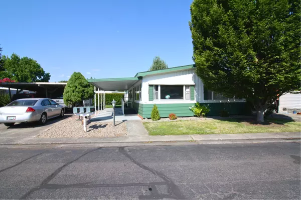 2252 Table Rock RD #81, Medford, OR 97501