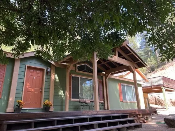 16486 Ford RD, Rogue River, OR 97537