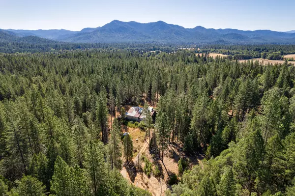 Rogue River, OR 97537,9184 Evans Cr RD