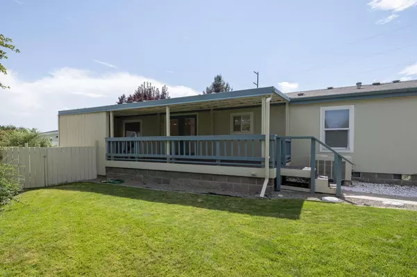 Redmond, OR 97756,1955 6th ST