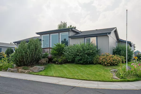 1235 Salsify LN, Redmond, OR 97756