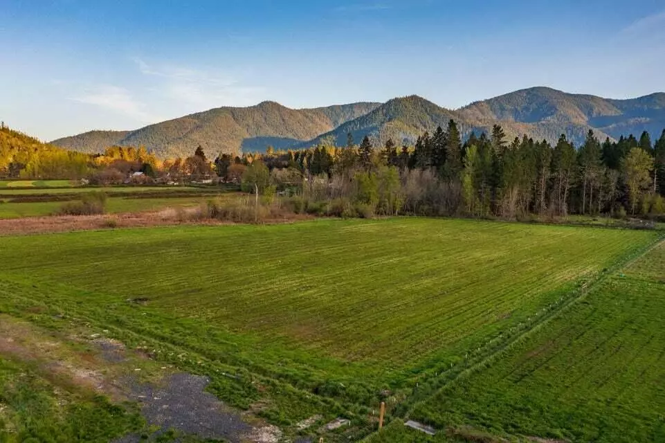 Grants Pass, OR 97527,4784 Fish Hatchery RD