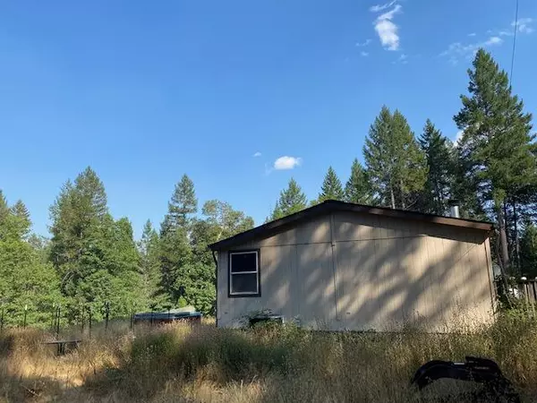 Cave Junction, OR 97523,600 Pinewood WAY