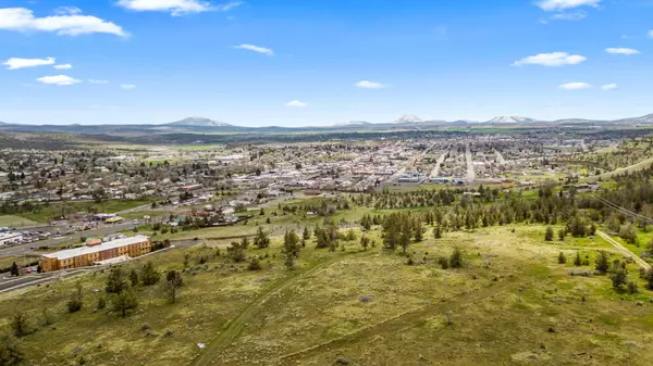 Madras, OR 97741,0 Lee ST