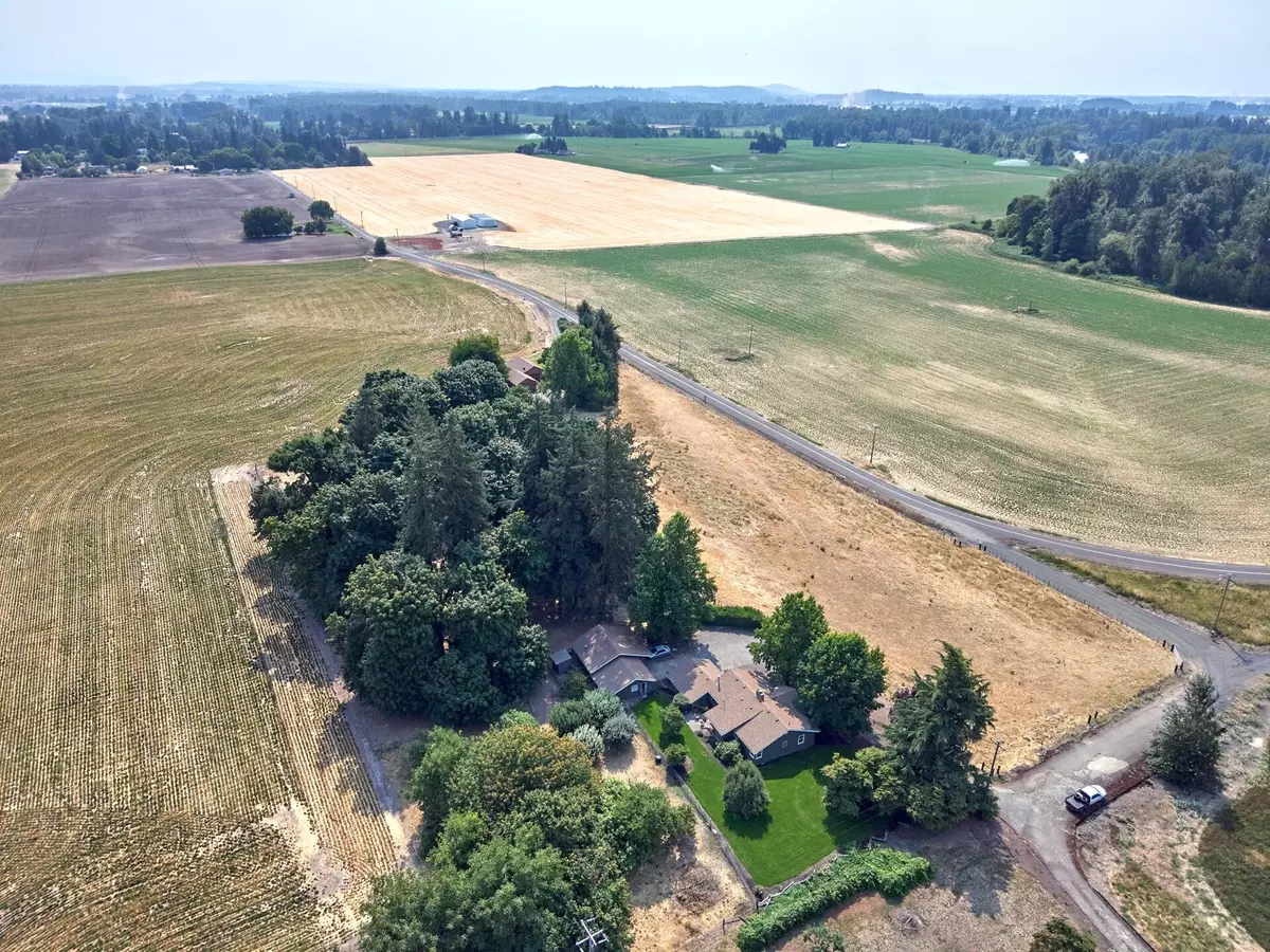 Jefferson, OR 97352,3905 Talbot RD S