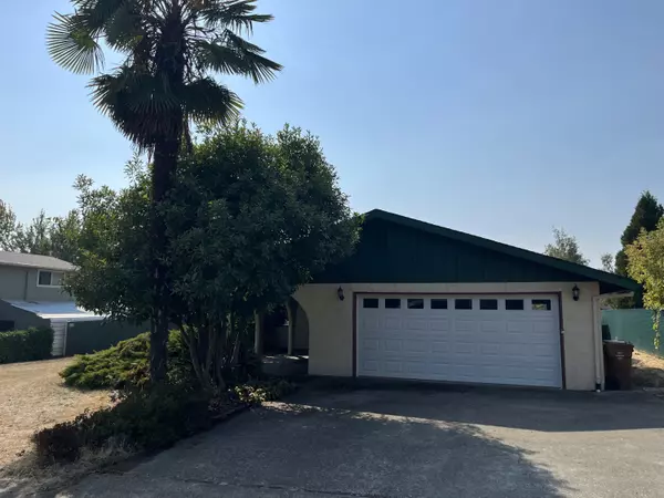 Myrtle Creek, OR 97457,142 Nueva DR