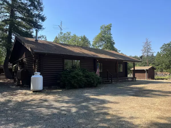 Cave Junction, OR 97523,155 Shadywood DR