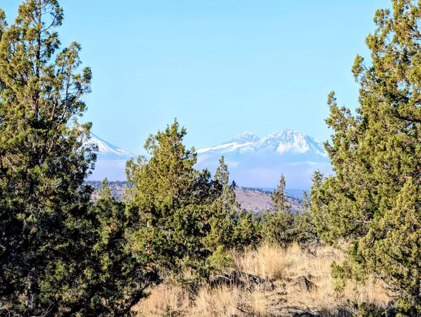 15055 Rainbow RD, Terrebonne, OR 97760
