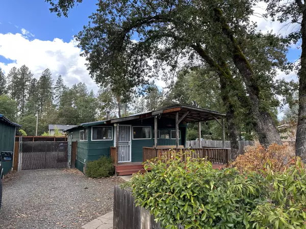 Shady Cove, OR 97539,525 Yew Wood DR