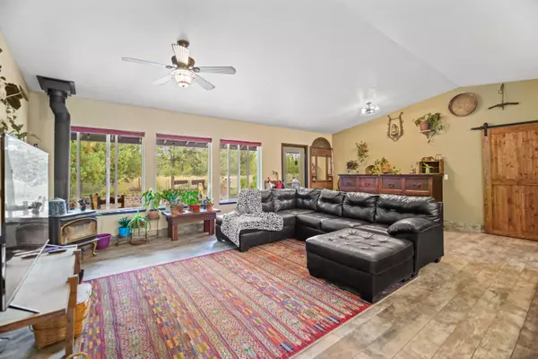 Bend, OR 97707,55884 Black Duck RD