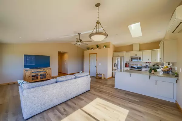 Powell Butte, OR 97753,14441 Juniper DR
