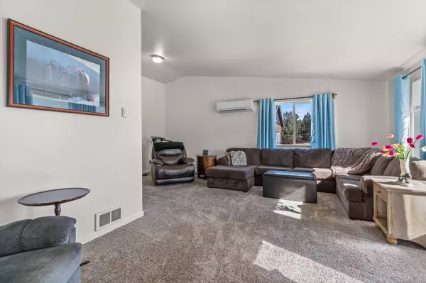 Terrebonne, OR 97760,9263 Panorama RD