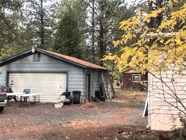 Bend, OR 97702,60943 Targee DR