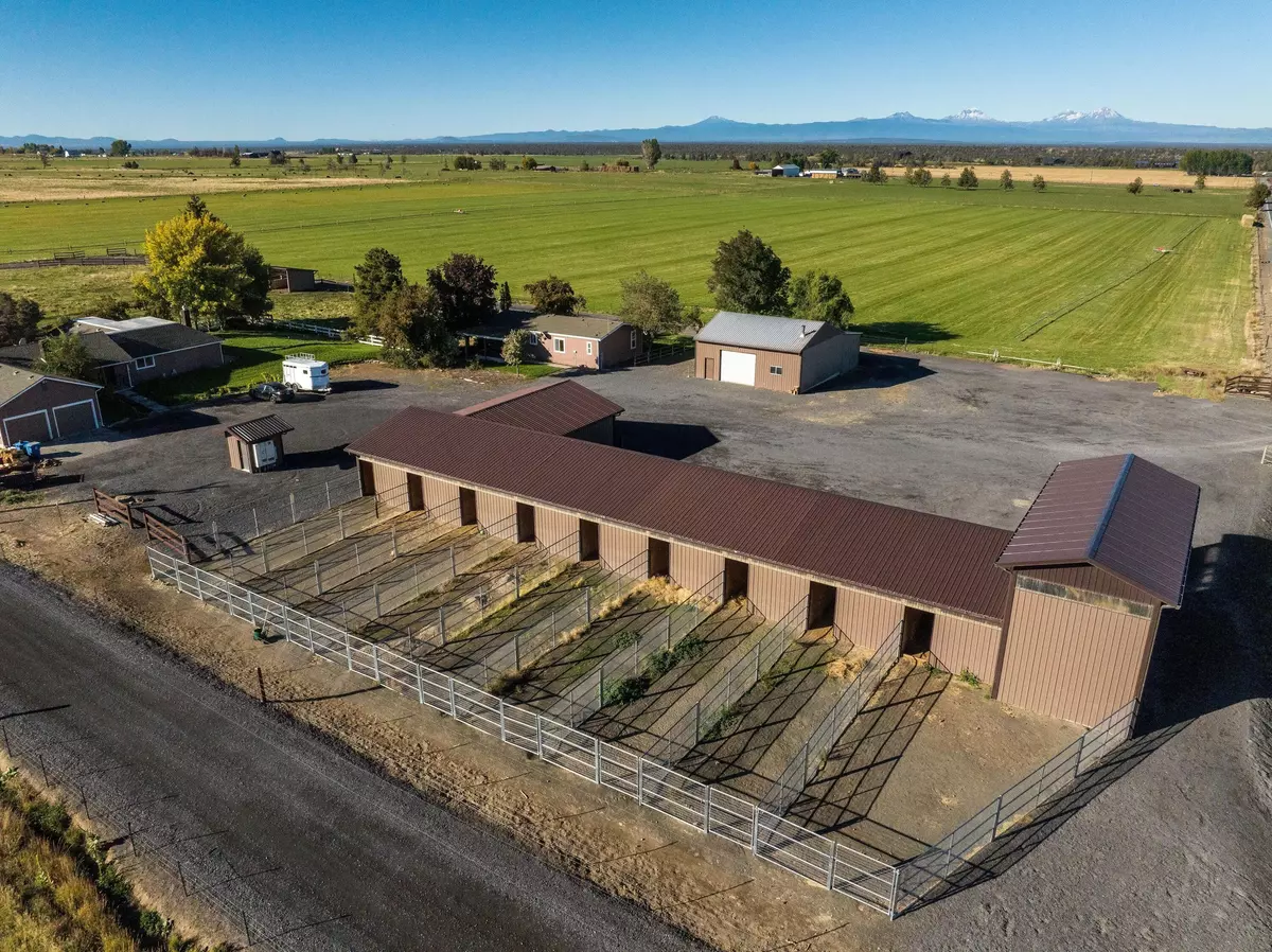 Powell Butte, OR 97753,15370 Riggs RD
