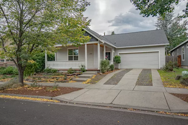 2714 Takelma WAY,  Ashland,  OR 97520