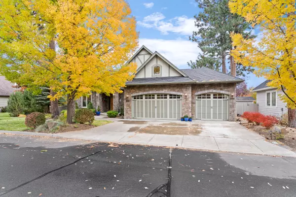 Bend, OR 97702,60886 Oasis PL