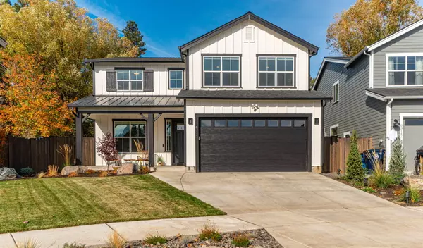 63143 Vista Meadow LN, Bend, OR 97703