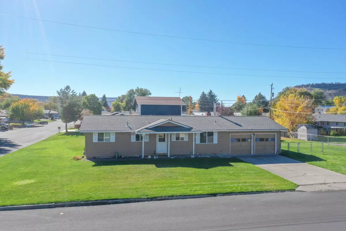 Prineville, OR 97754,708 5th ST