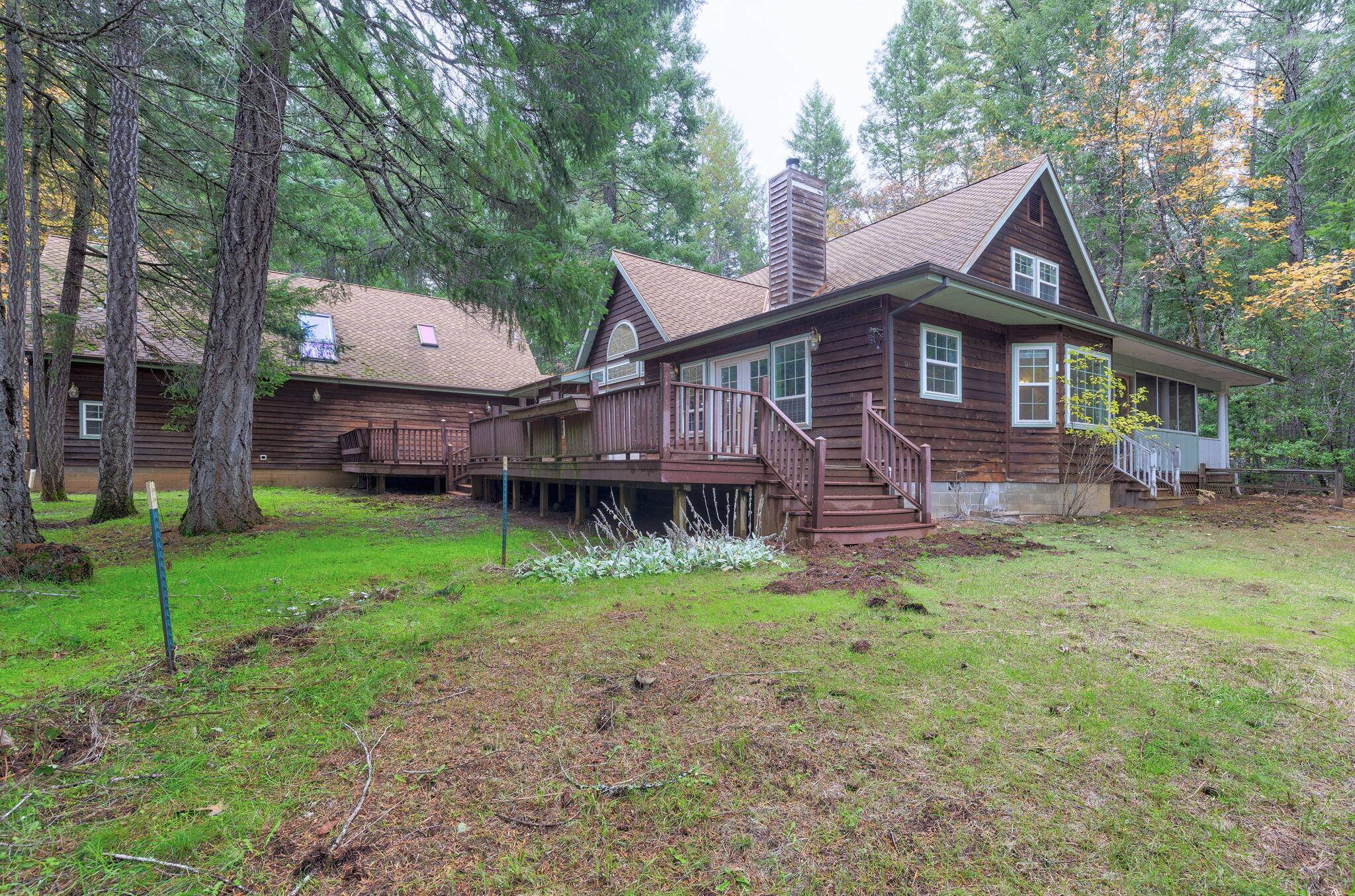 Cave Junction, OR 97523,570 Idlewild DR