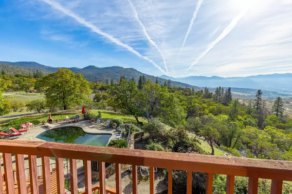 Medford, OR 97504,6401 Hillcrest RD