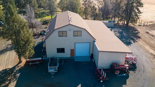 Dairy, OR 97625,6520 Hildebrand RD